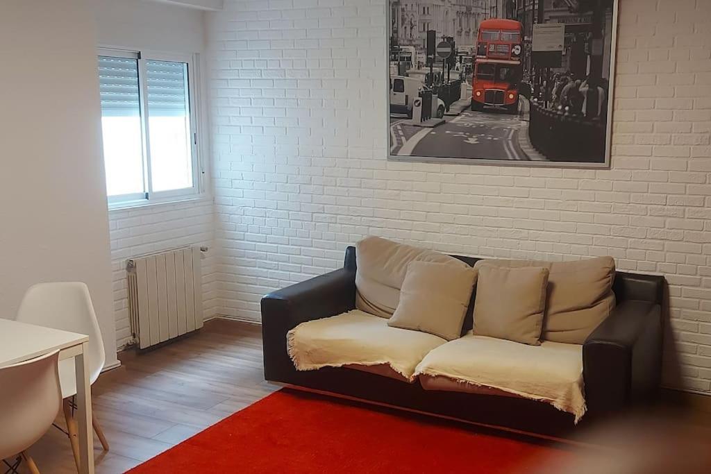 Precioso Piso-Apartamento En Barrio De Сарагоса Екстер'єр фото